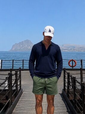 [NWT] 100% merino wool navy blue long sleeve polo